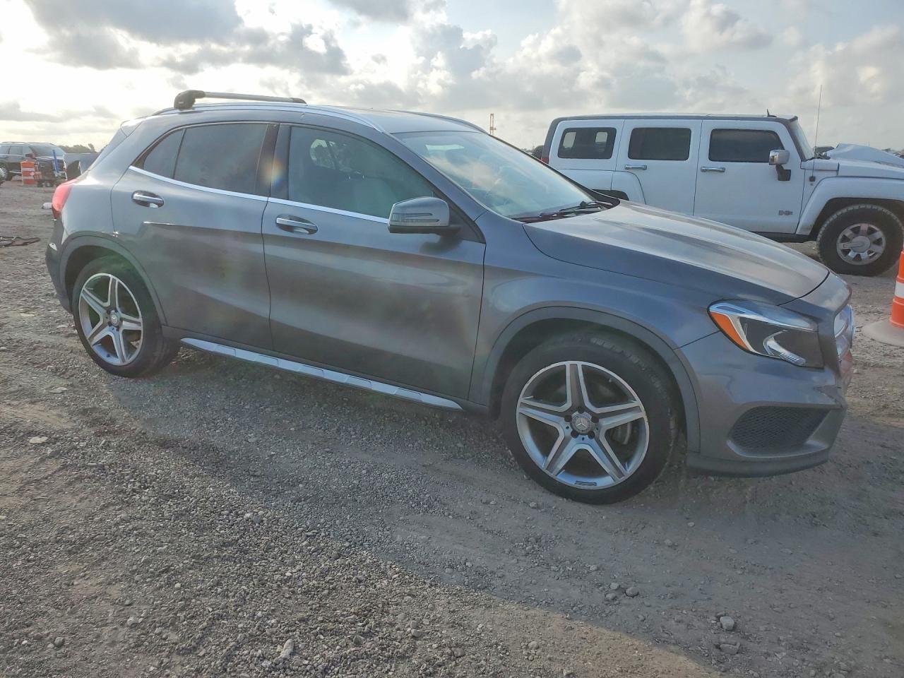 WDCTG4GB3FJ092886 · 2015 MERCEDES-BENZ GLA · 4/12