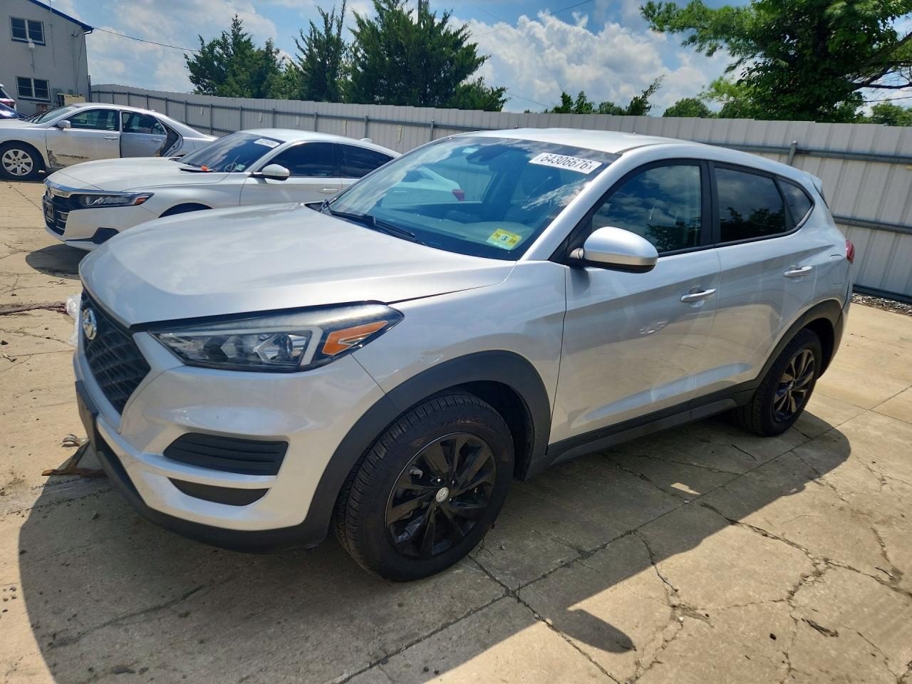 KM8J2CA43KU941824 · 2019 HYUNDAI TUCSON