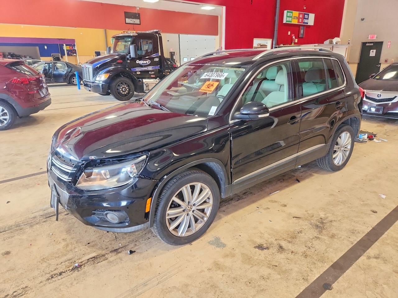 WVGBV3AX1DW562415 · 2013 VOLKSWAGEN TIGUAN