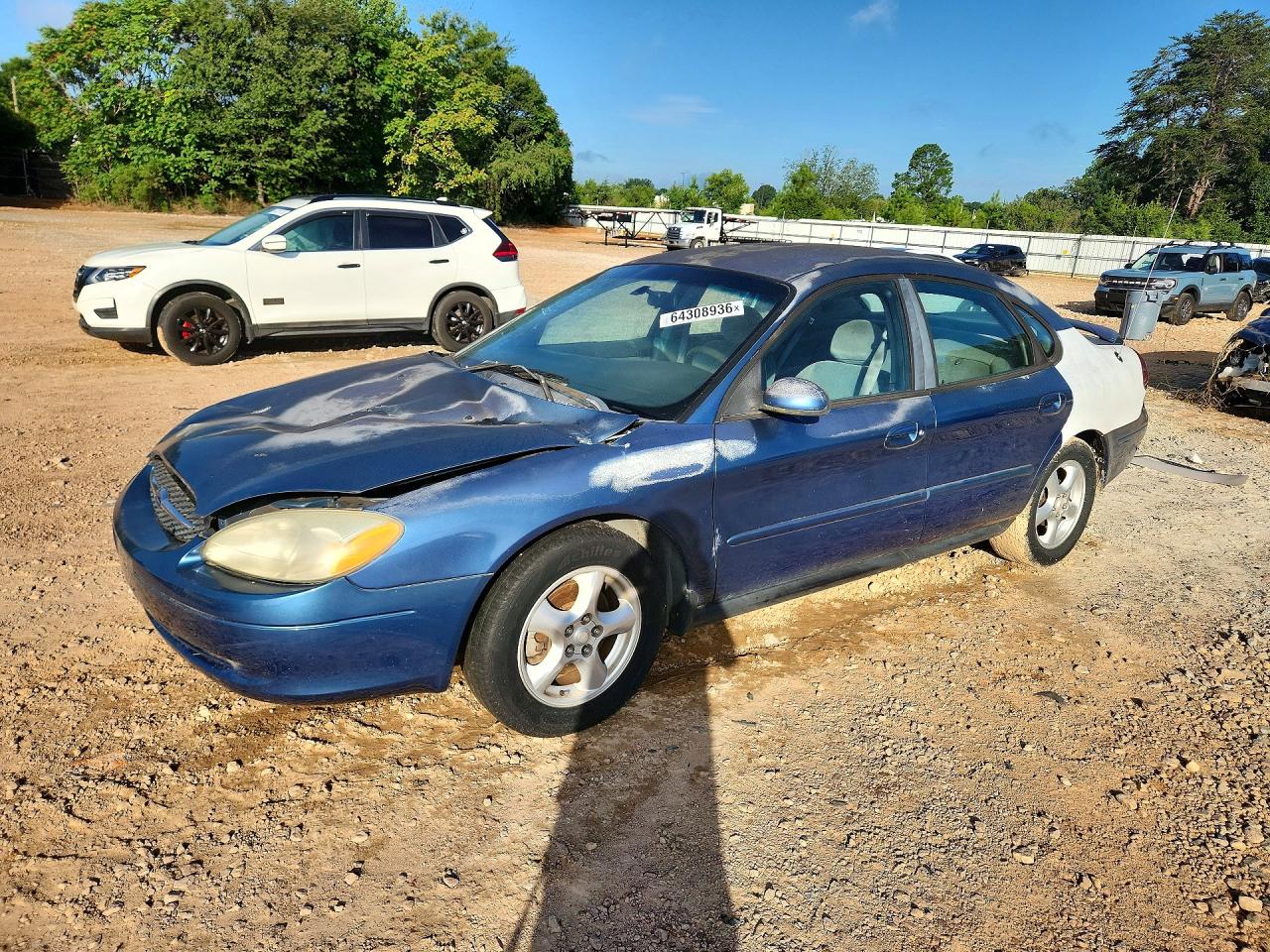 1FAFP55U22A183516 · 2002 FORD TAURUS