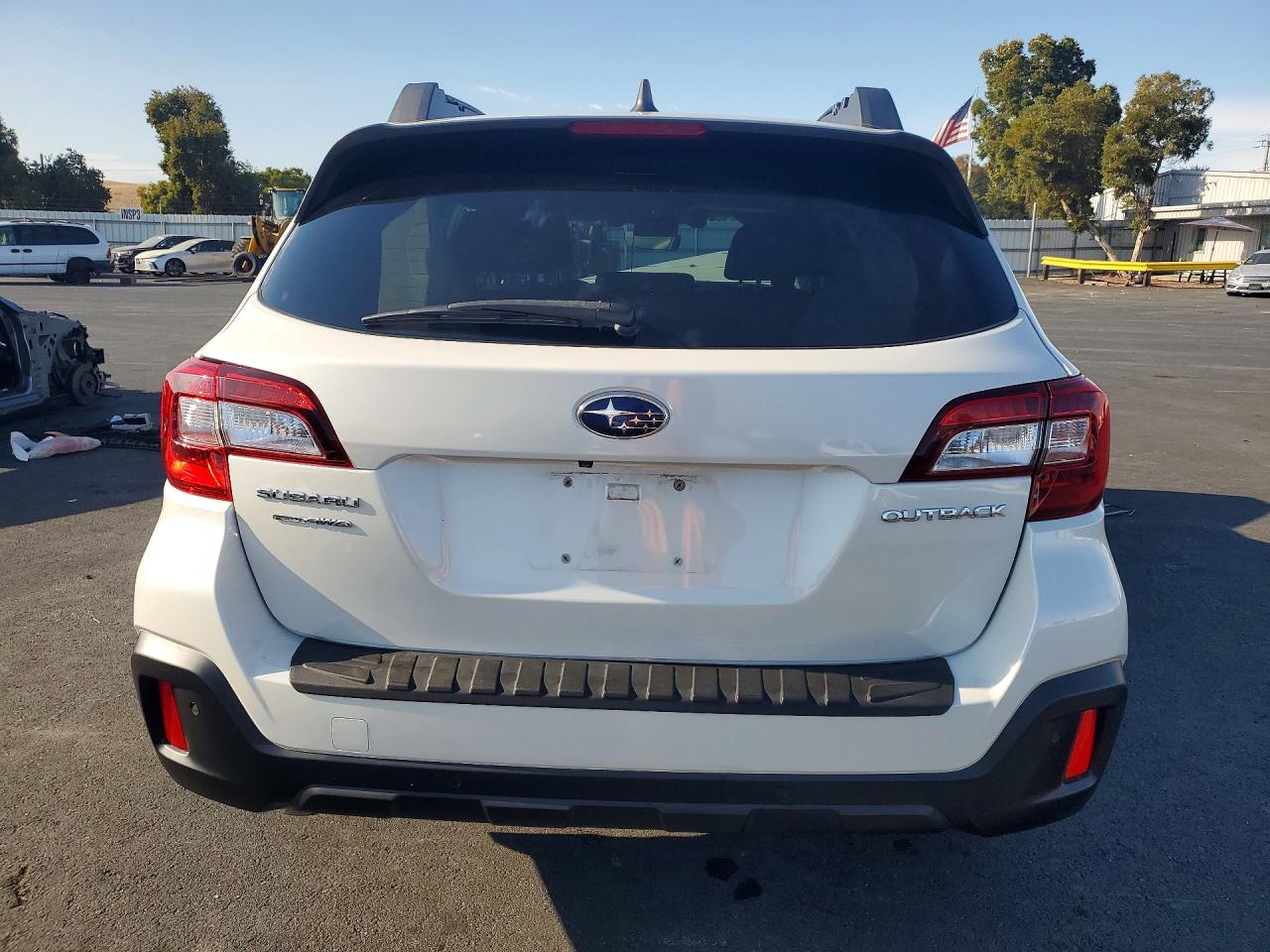 4S4BSANC3J3347846 · 2018 SUBARU OUTBACK · 6/14