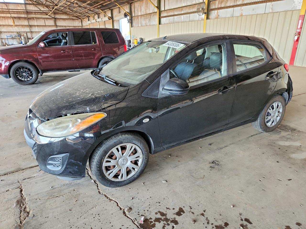 2013 MAZDA MAZDA2