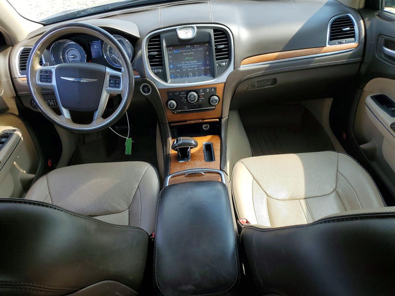 2C3CCASG0DH564788 · 2013 CHRYSLER 300C · 8/13