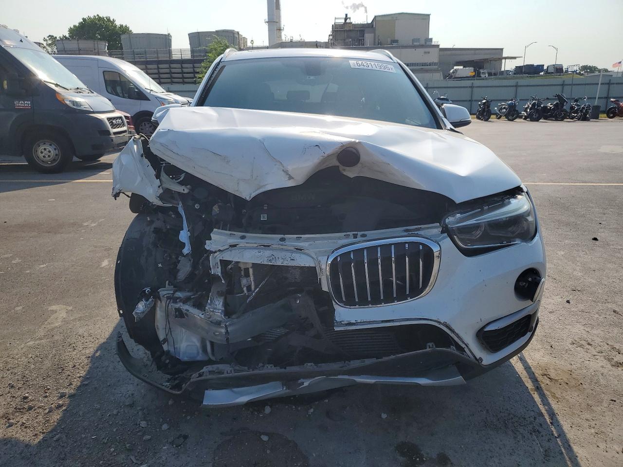 WBXHT3C31H5F80476 · 2017 BMW X1 · 5/14
