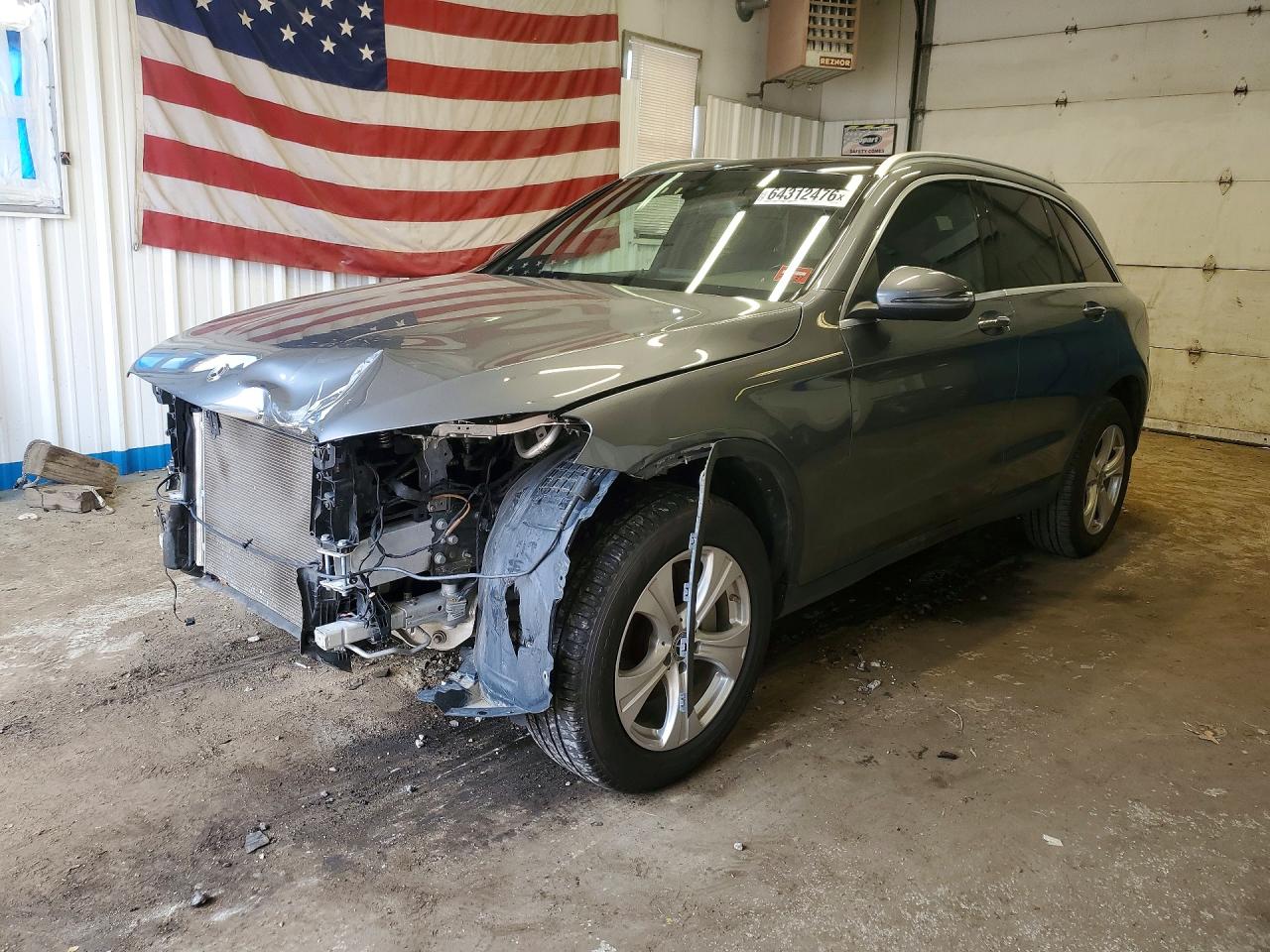 WDC0G4KB5JV018509 · 2018 MERCEDES-BENZ GLC