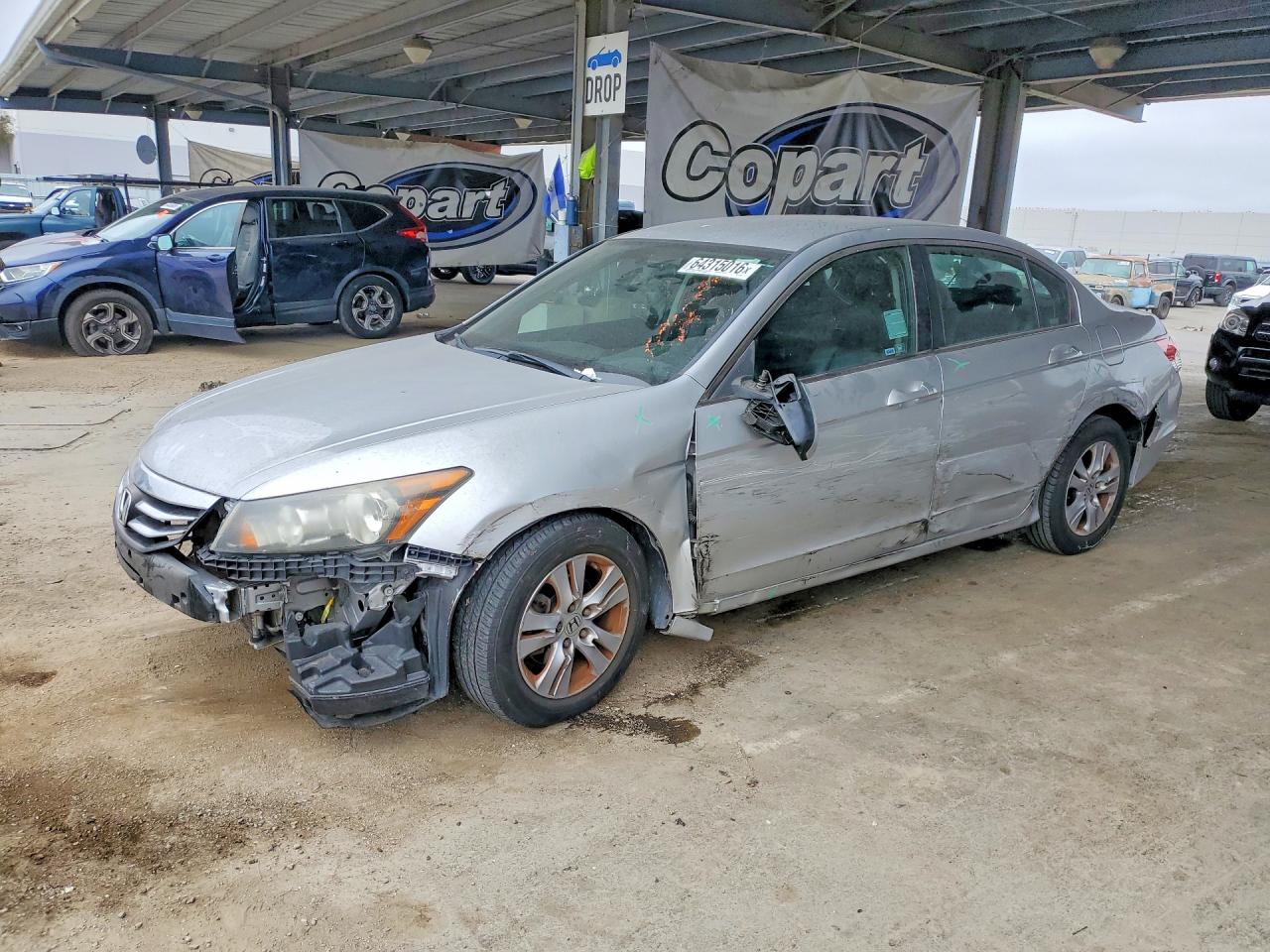1HGCP2F68CA112321 · 2012 HONDA ACCORD