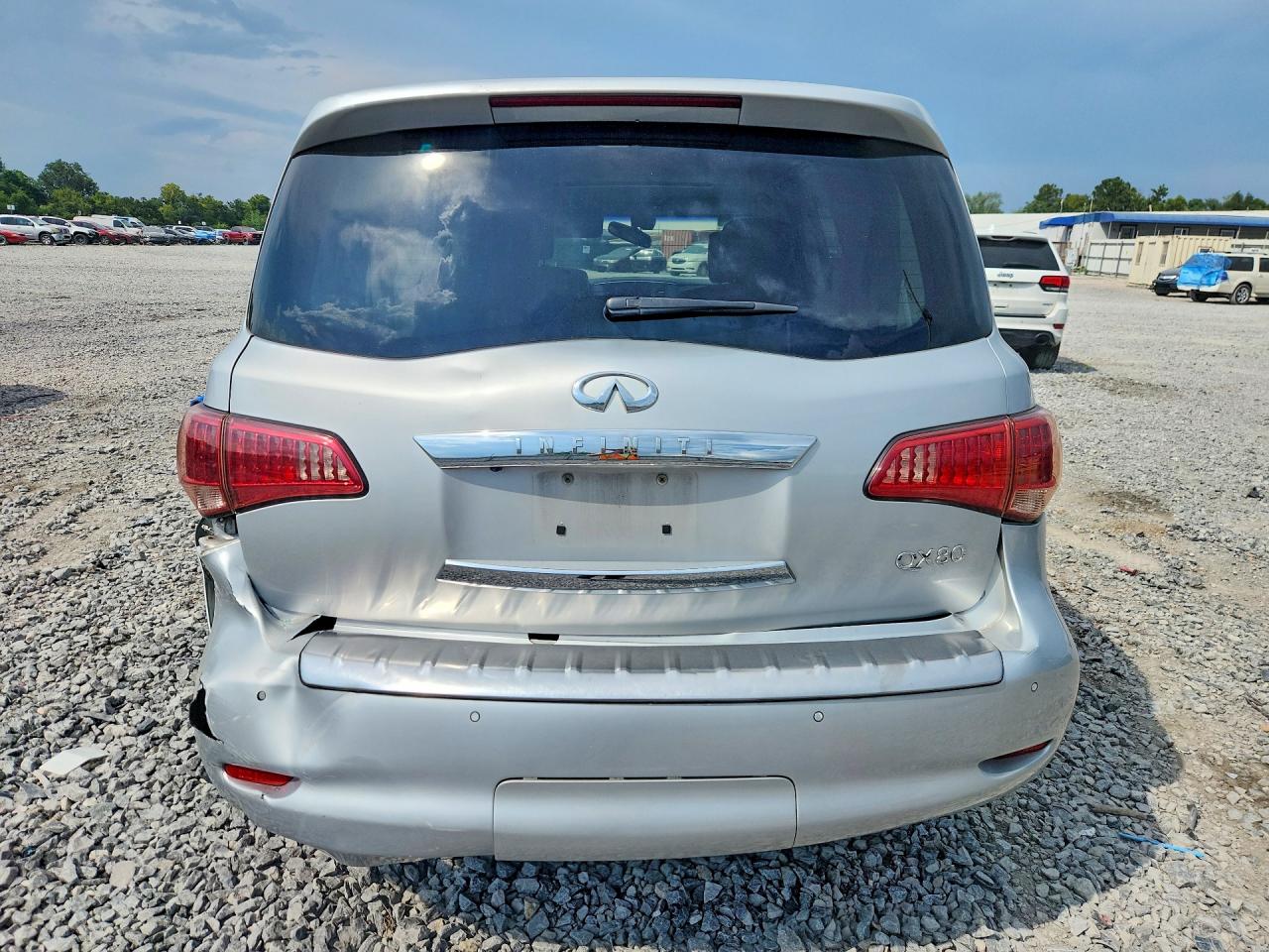 JN8AZ2NF5G9611607 · 2016 INFINITI QX80 · 6/13