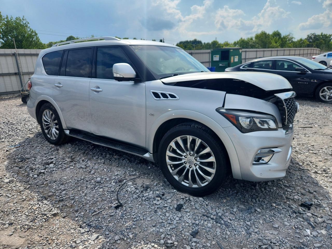JN8AZ2NF5G9611607 · 2016 INFINITI QX80 · 4/13