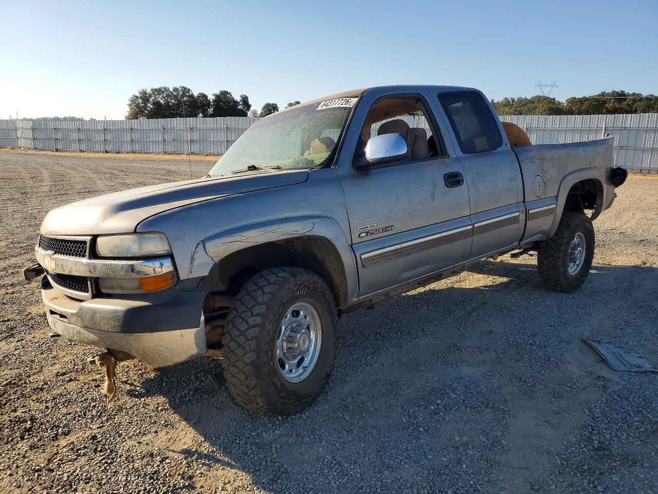 1GCHK29172E185352 · 2002 CHEVROLET SILVERADO