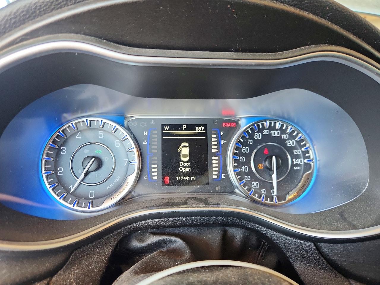 1C3CCCAB2FN646260 · 2015 CHRYSLER 200 · 9/12