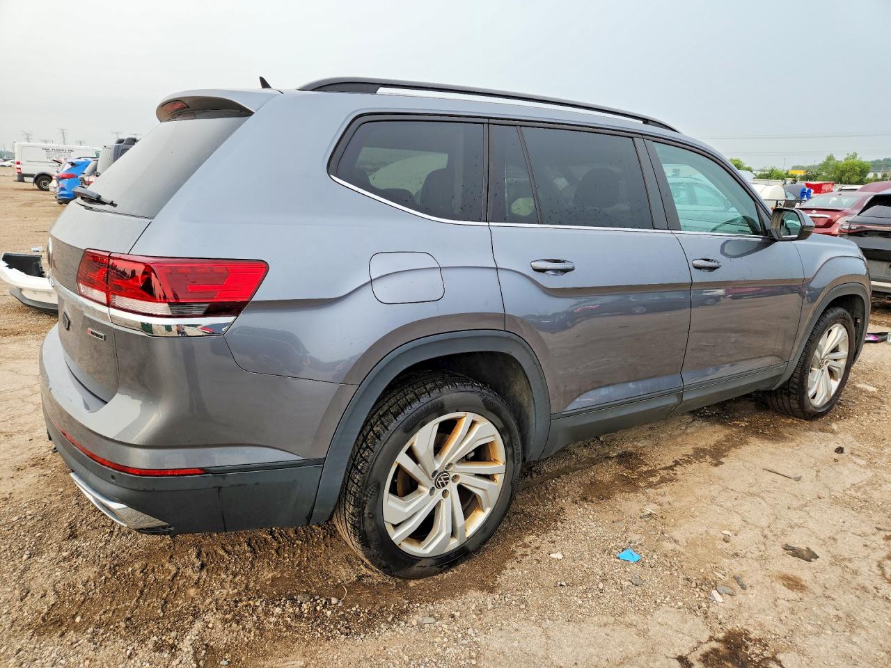 1V2KR2CA8MC502420 · 2021 VOLKSWAGEN ATLAS · 3/13