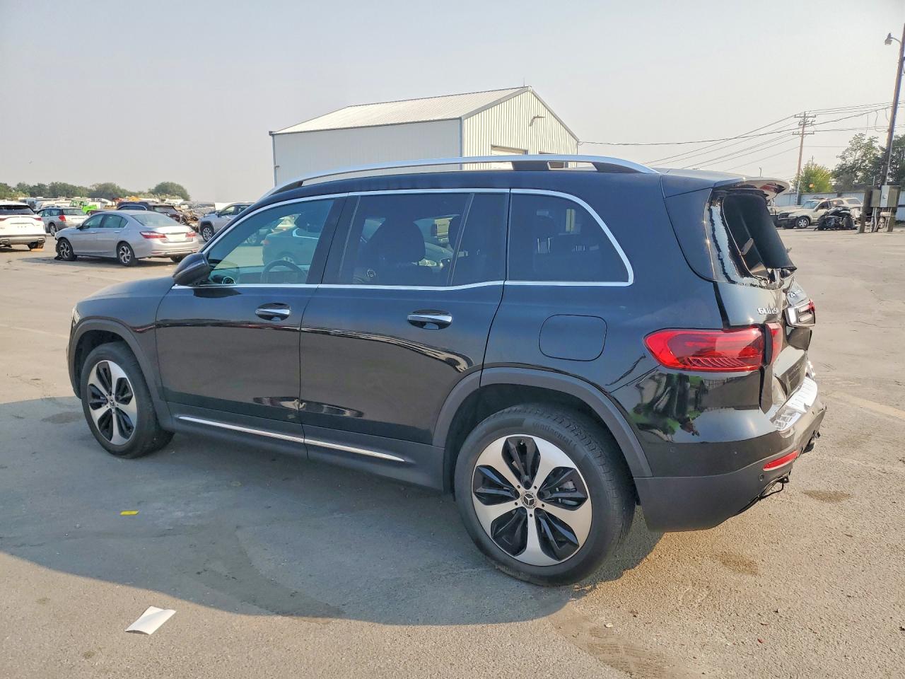 W1N4M4HB0RW350721 · 2024 MERCEDES-BENZ GLB · 2/13