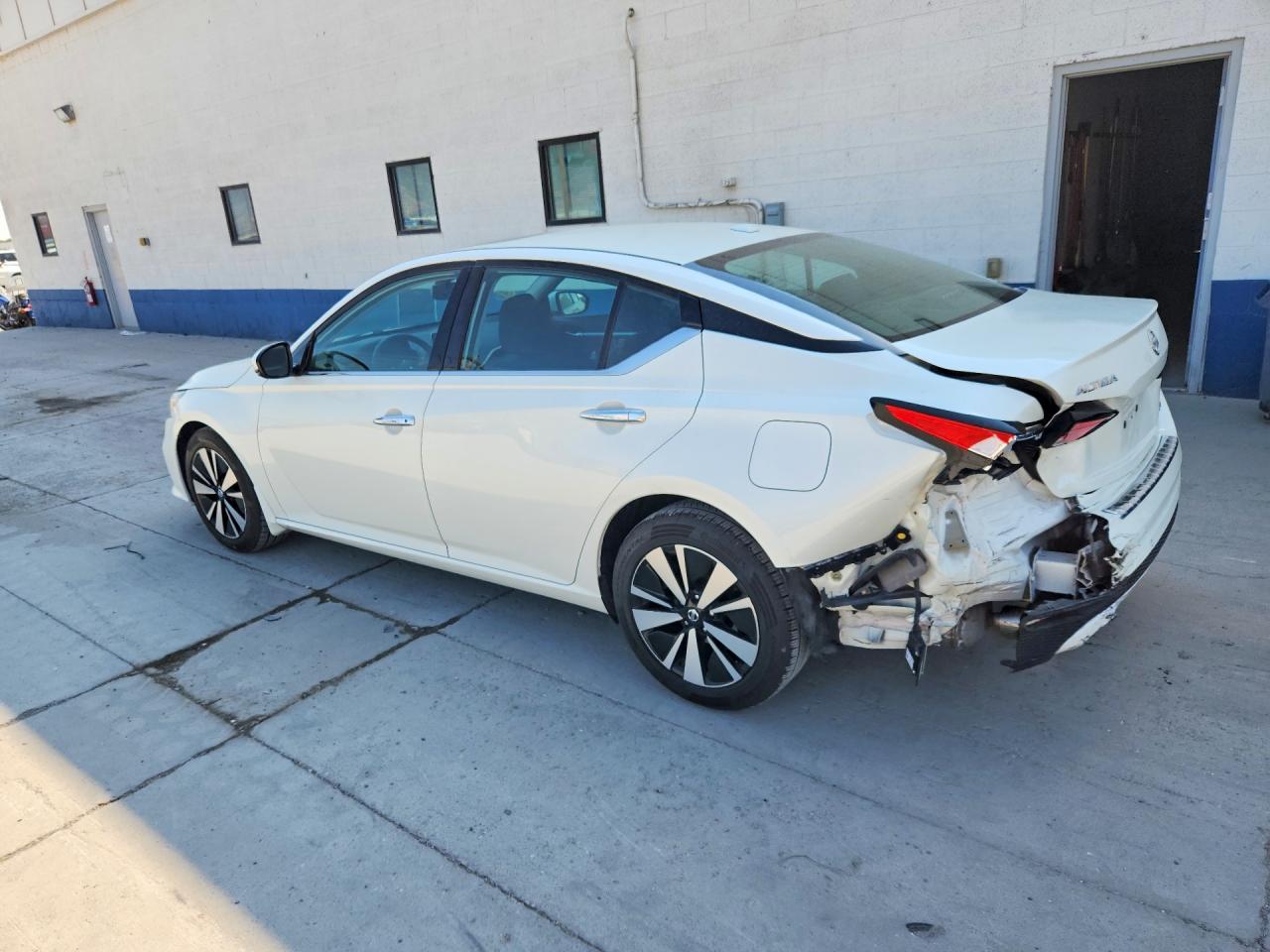 1N4BL4DW7KC188867 · 2019 NISSAN ALTIMA · 2/12