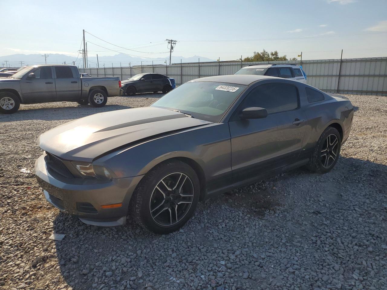 1ZVBP8AN5A5179747 · 2010 FORD MUSTANG
