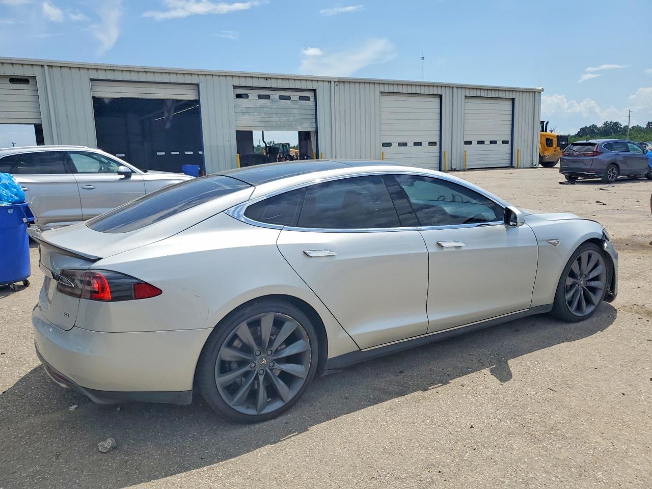 5YJSA1CNXDFP05480 · 2013 TESLA MODEL S · 3/13