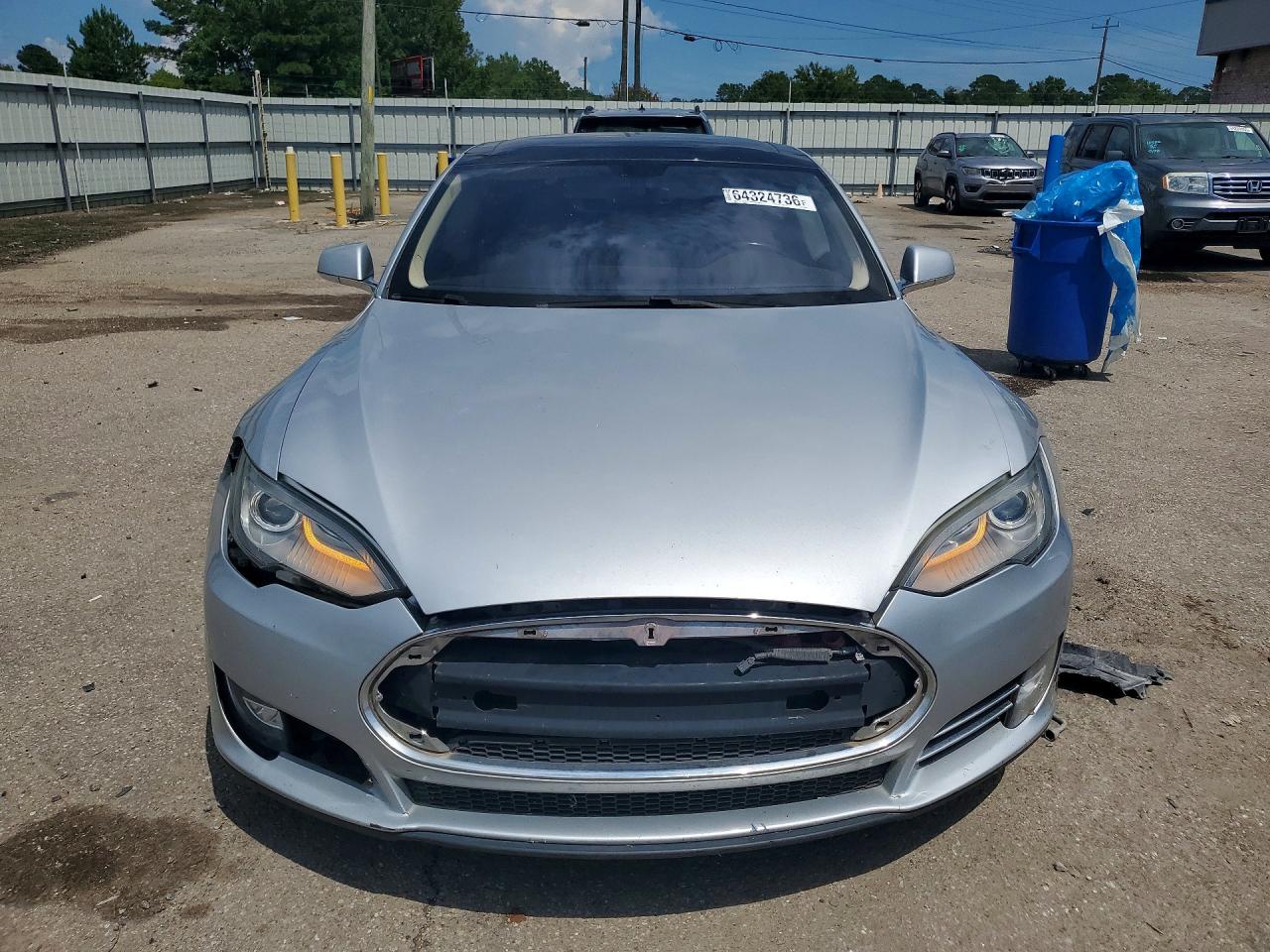 5YJSA1CNXDFP05480 · 2013 TESLA MODEL S · 5/13