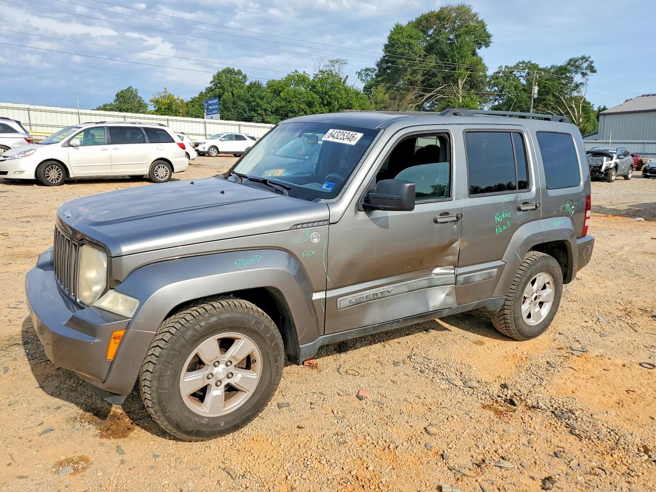 1C4PJMAK4CW165442 · 2012 JEEP LIBERTY