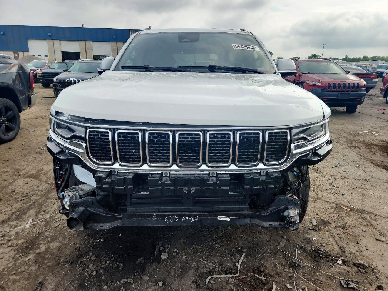 1C4SJVDT3NS178875 · 2022 JEEP WAGONEER · 5/12