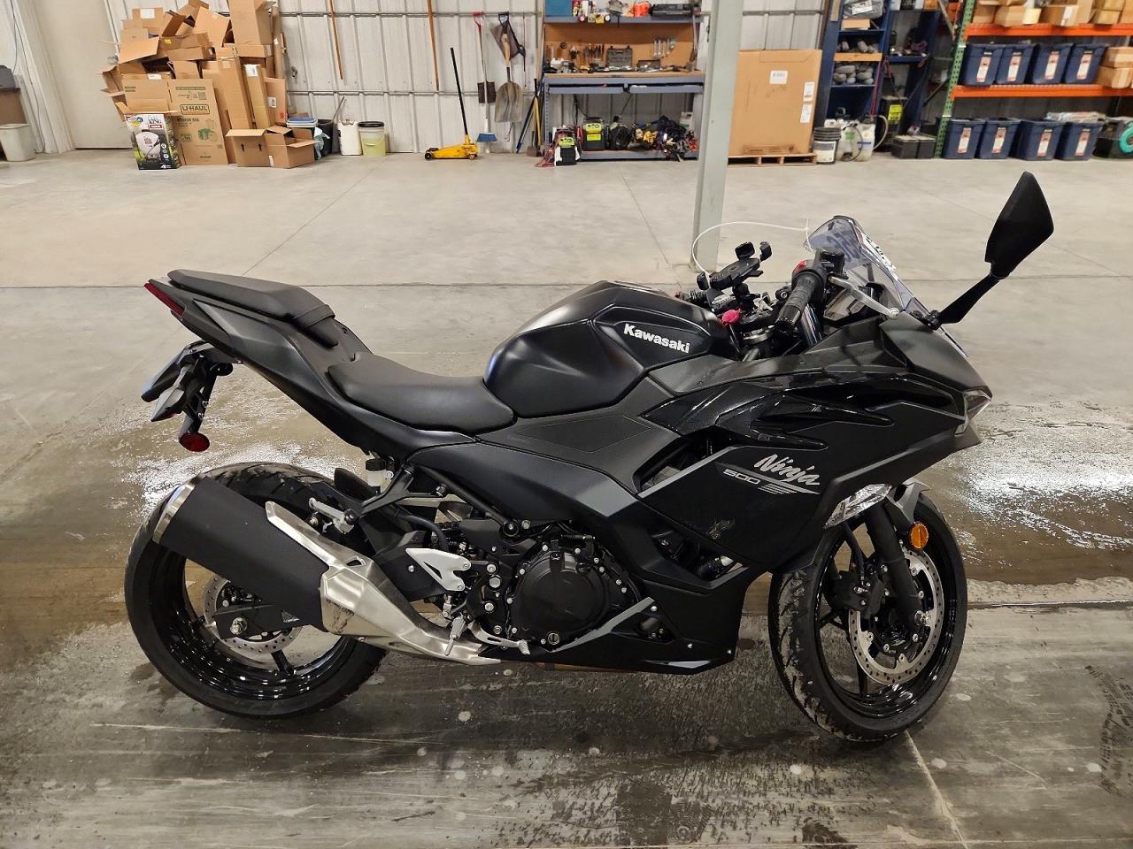 2026 KAWASAKI EX500