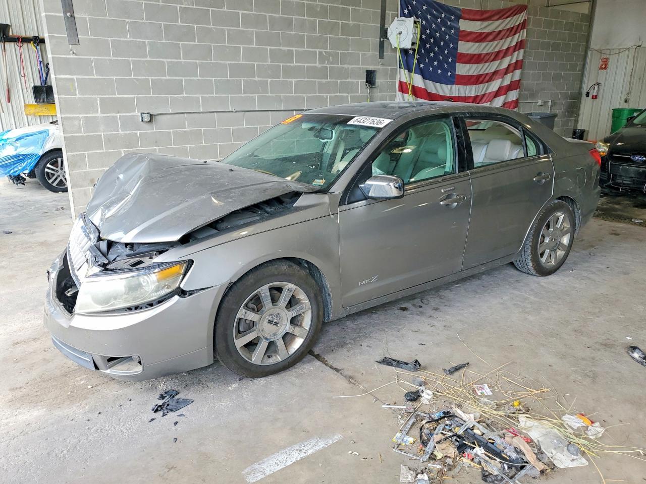 3LNHM26T68R634425 · 2008 LINCOLN MKZ