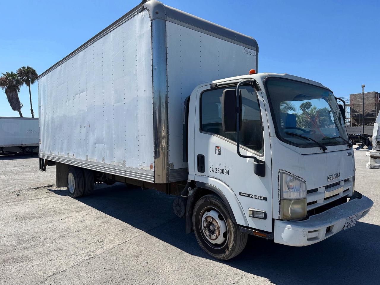 JALE5W168A7300065 · 2010 ISUZU NRR
