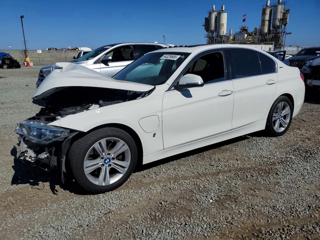 2018 BMW 330E