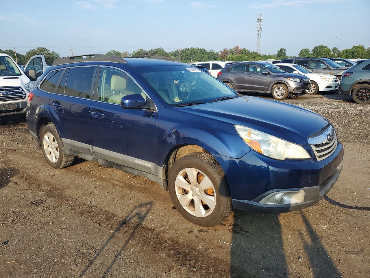 4S4BRBCC0A3326814 · 2010 SUBARU OUTBACK · 4/13
