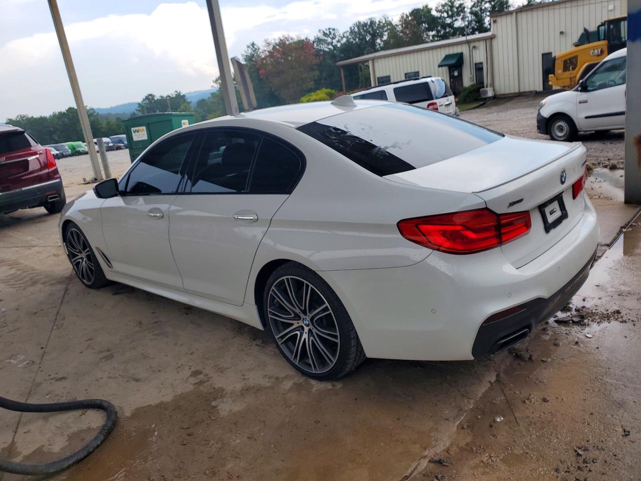 WBAJB9C50JB287157 · 2018 BMW M550XI · 2/12