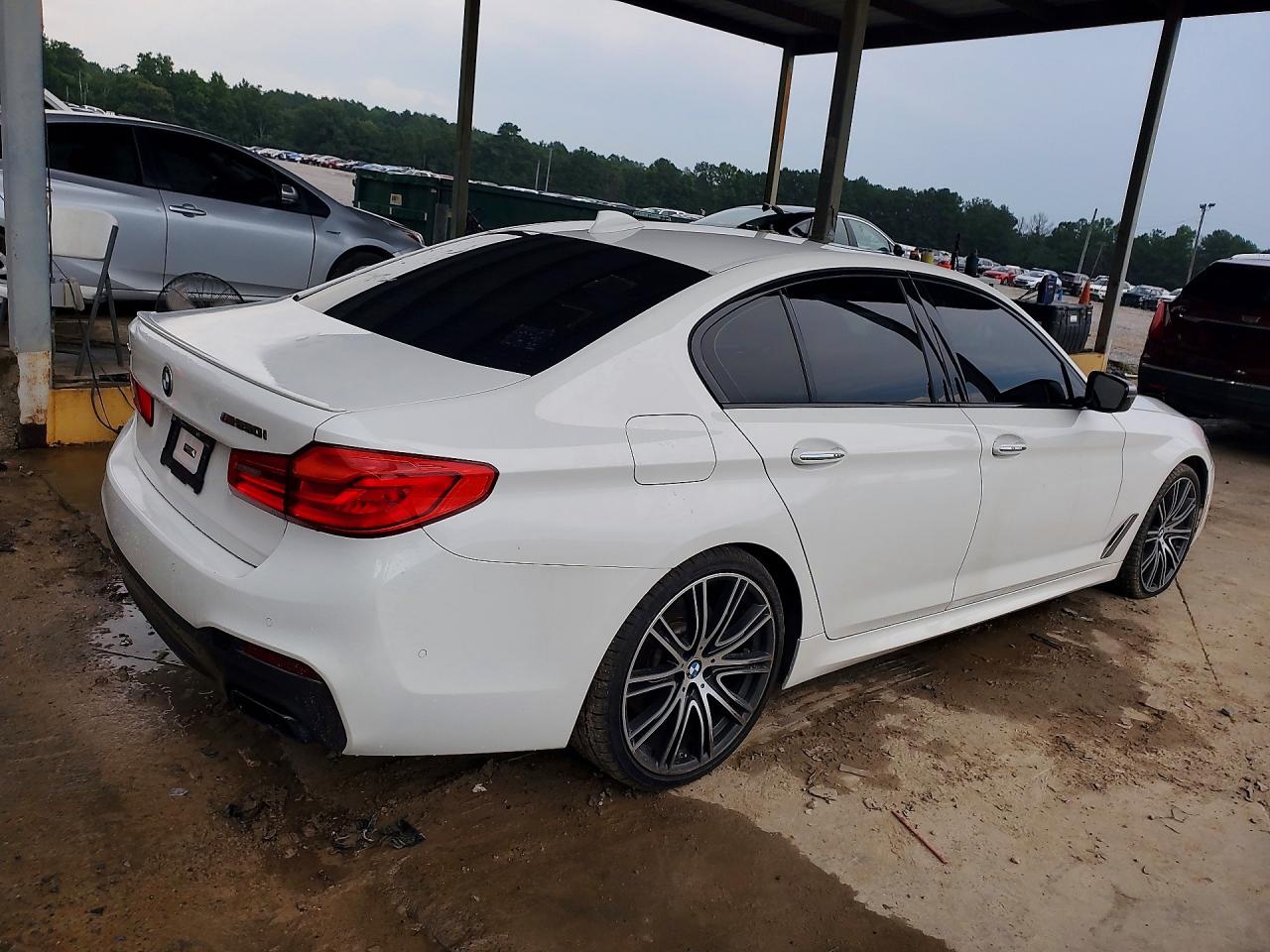 WBAJB9C50JB287157 · 2018 BMW M550XI · 3/12