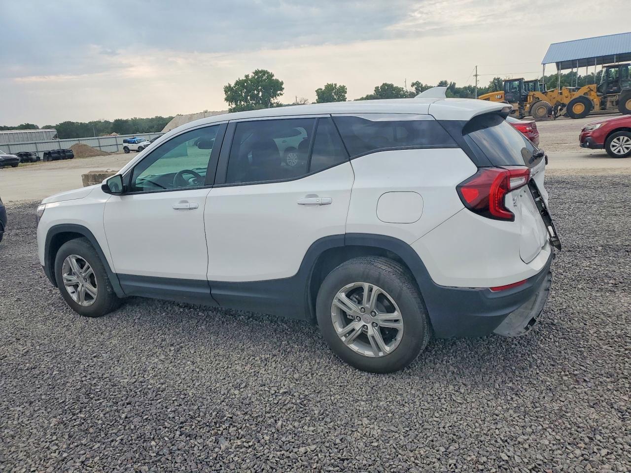 3GKALTEG2RL313753 · 2024 GMC TERRAIN · 2/13
