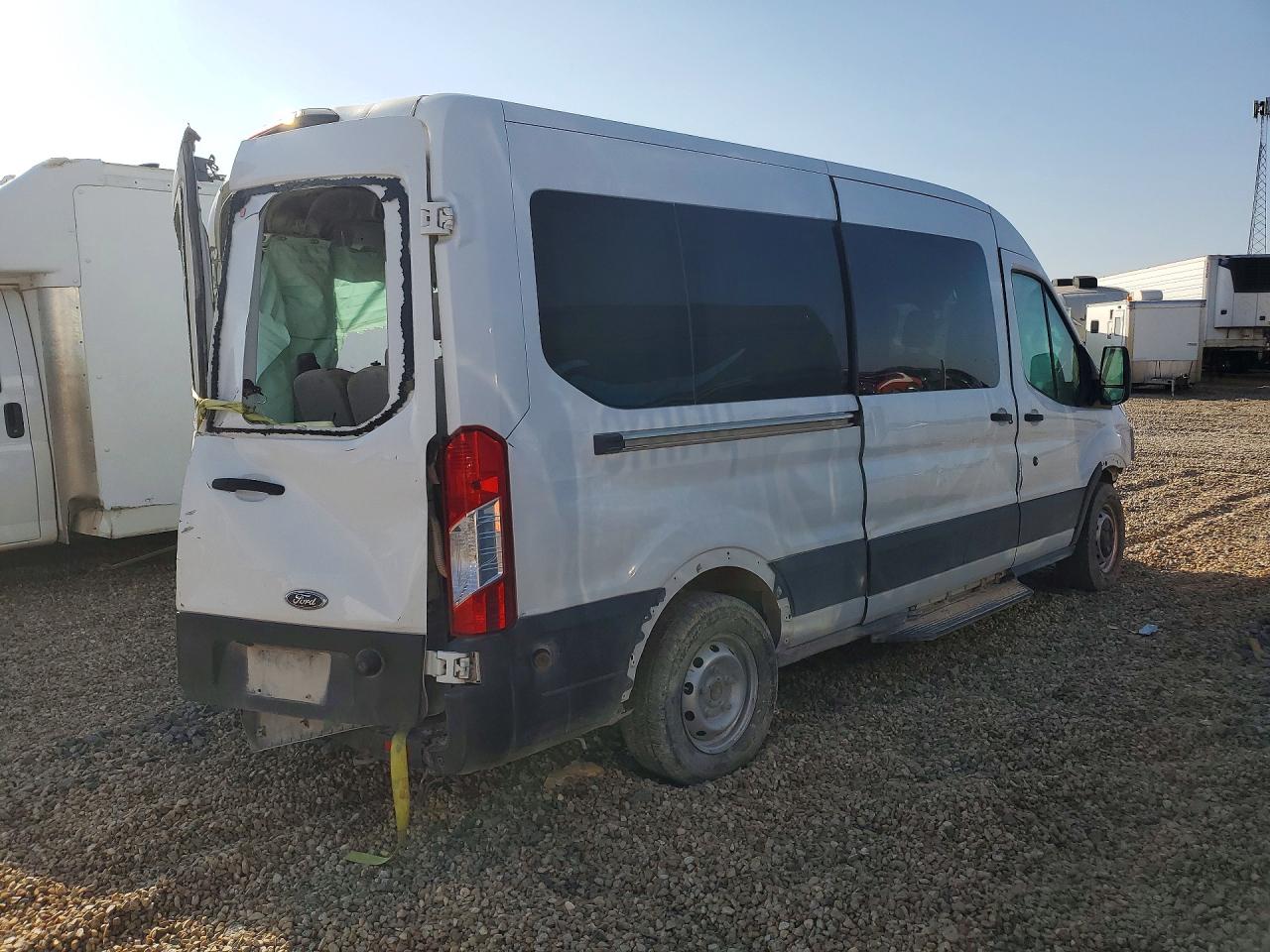 1FBAX2CMXKKA85225 · 2019 FORD TRANSIT · 3/13