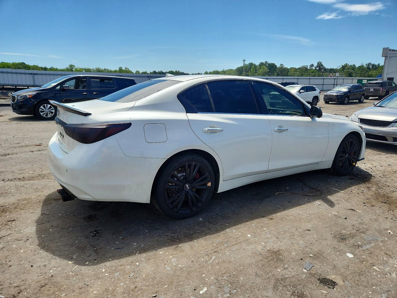 JN1EV7AR2JM611139 · 2018 INFINITI Q50 · 3/12