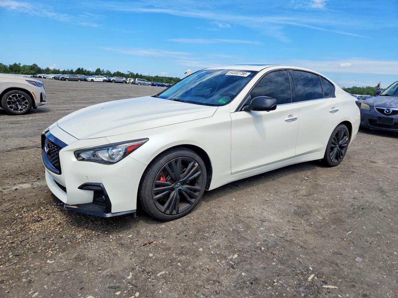 JN1EV7AR2JM611139 · 2018 INFINITI Q50