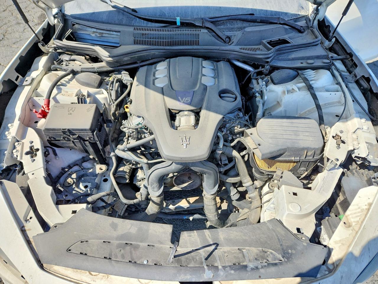 ZAM57YSA8J1300480 · 2018 MASERATI GHIBLI · 11/13
