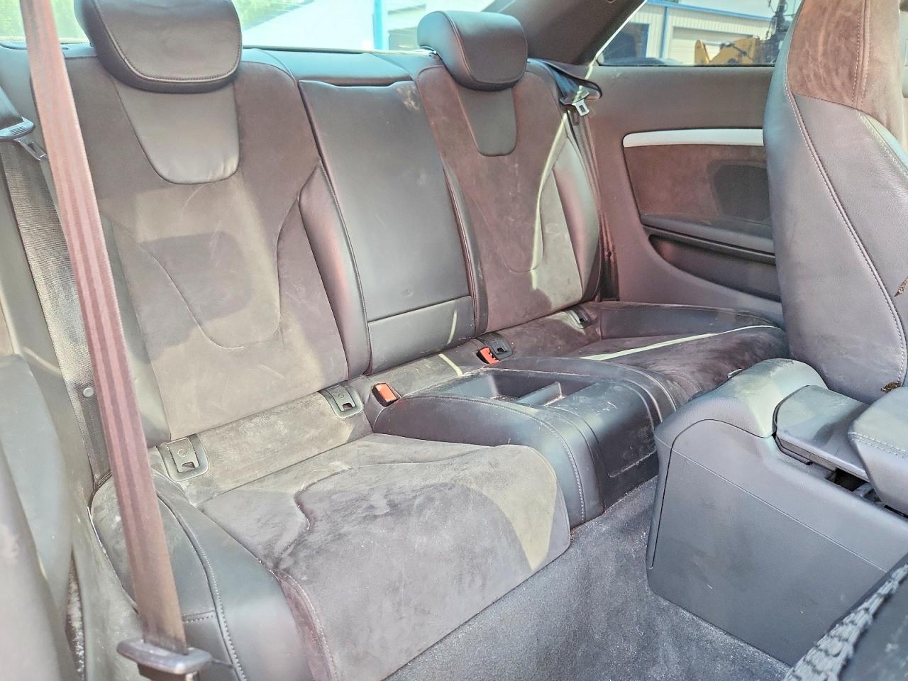 WAUGGAFR2DA014226 · 2013 AUDI S5 · 10/13