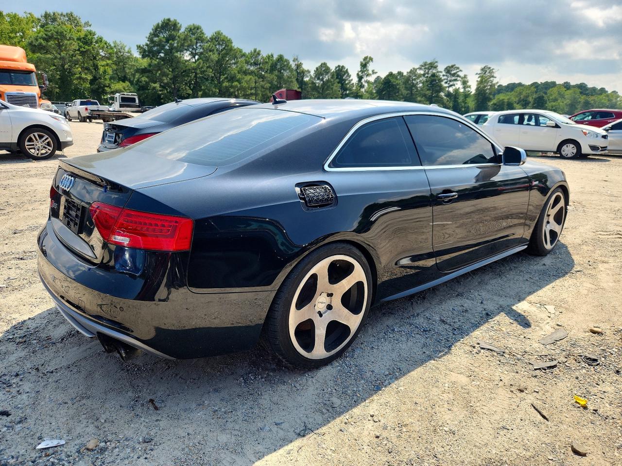 WAUGGAFR2DA014226 · 2013 AUDI S5 · 3/13