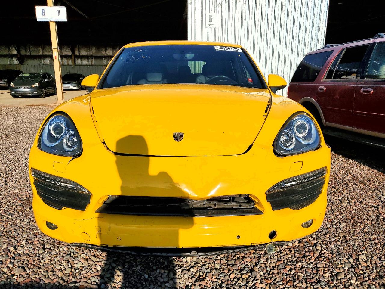 WP1AB2A27BLA42109 · 2011 PORSCHE CAYENNE · 5/13