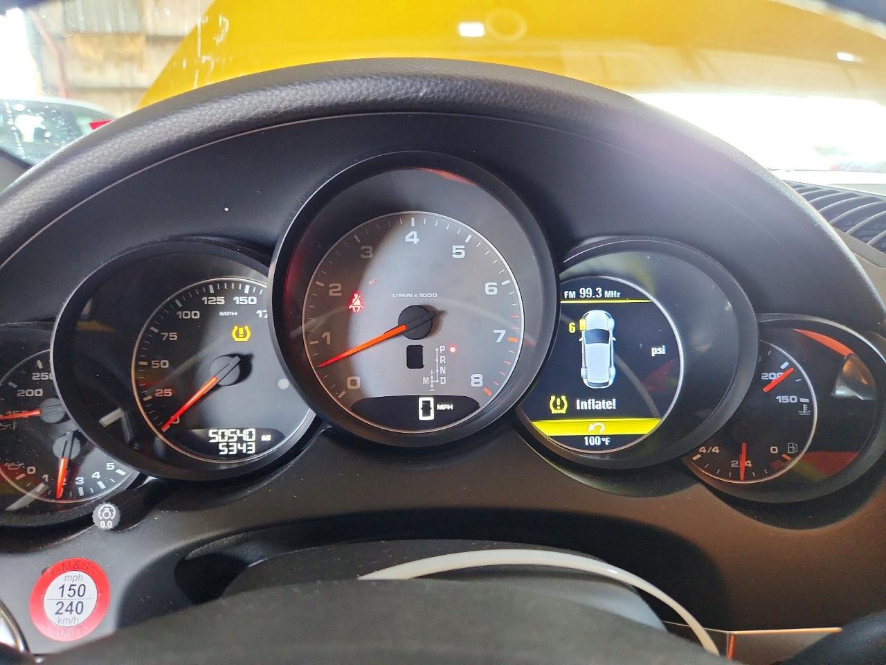 WP1AB2A27BLA42109 · 2011 PORSCHE CAYENNE · 9/13