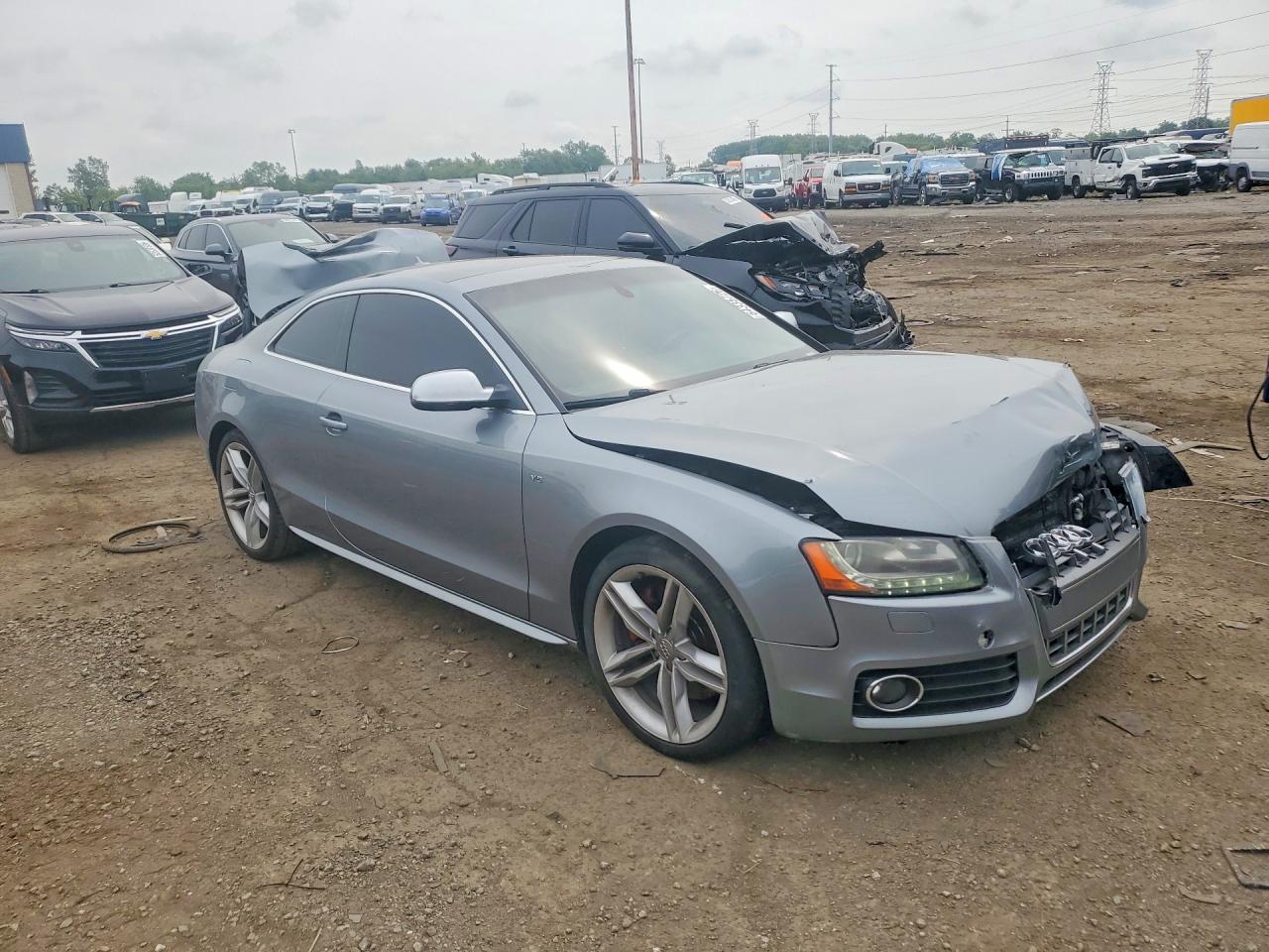 WAUVVAFR8AA065593 · 2010 AUDI S5 · 4/12