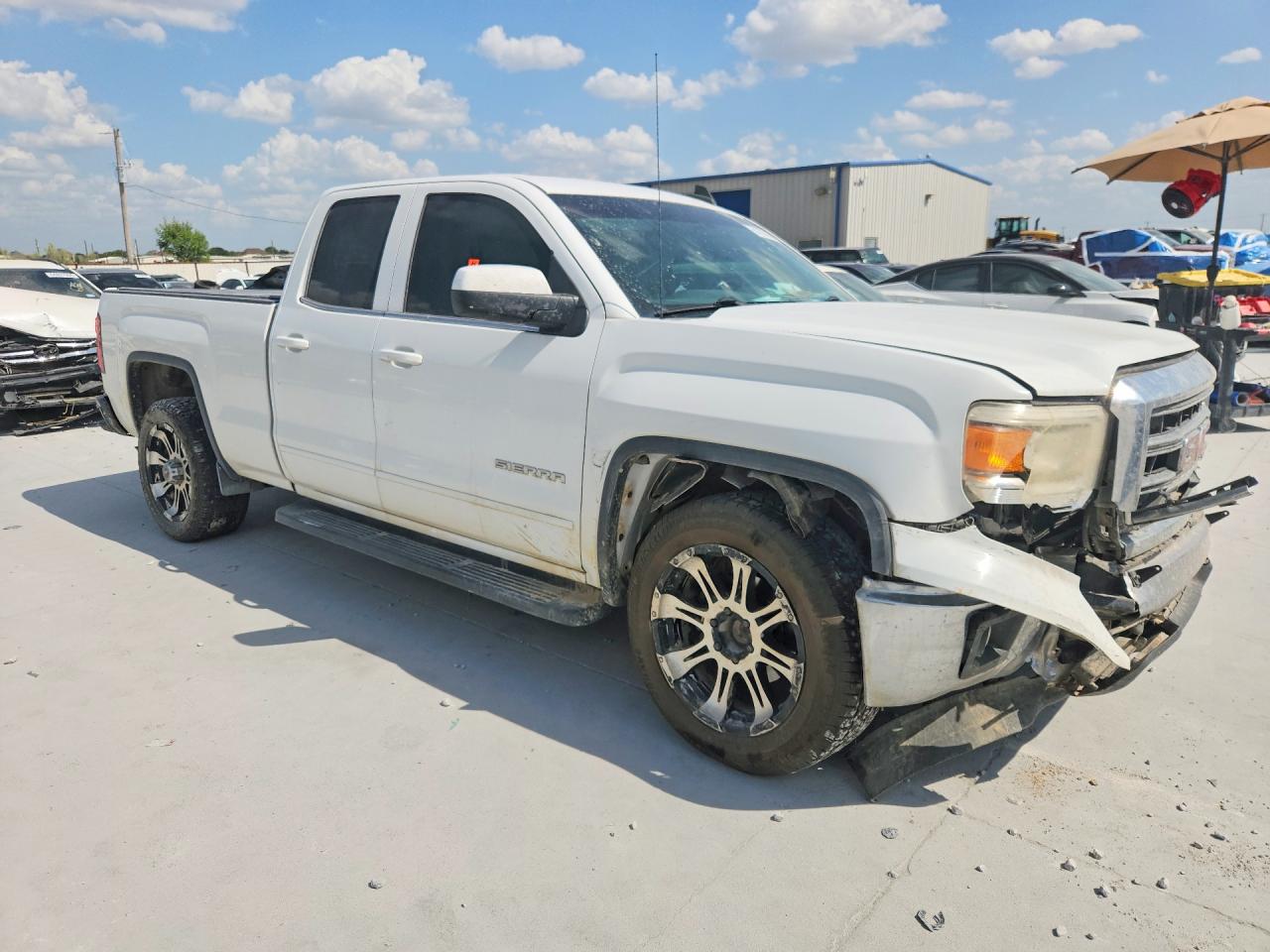 1GTR1UEH6FZ161970 · 2015 GMC SIERRA · 4/12