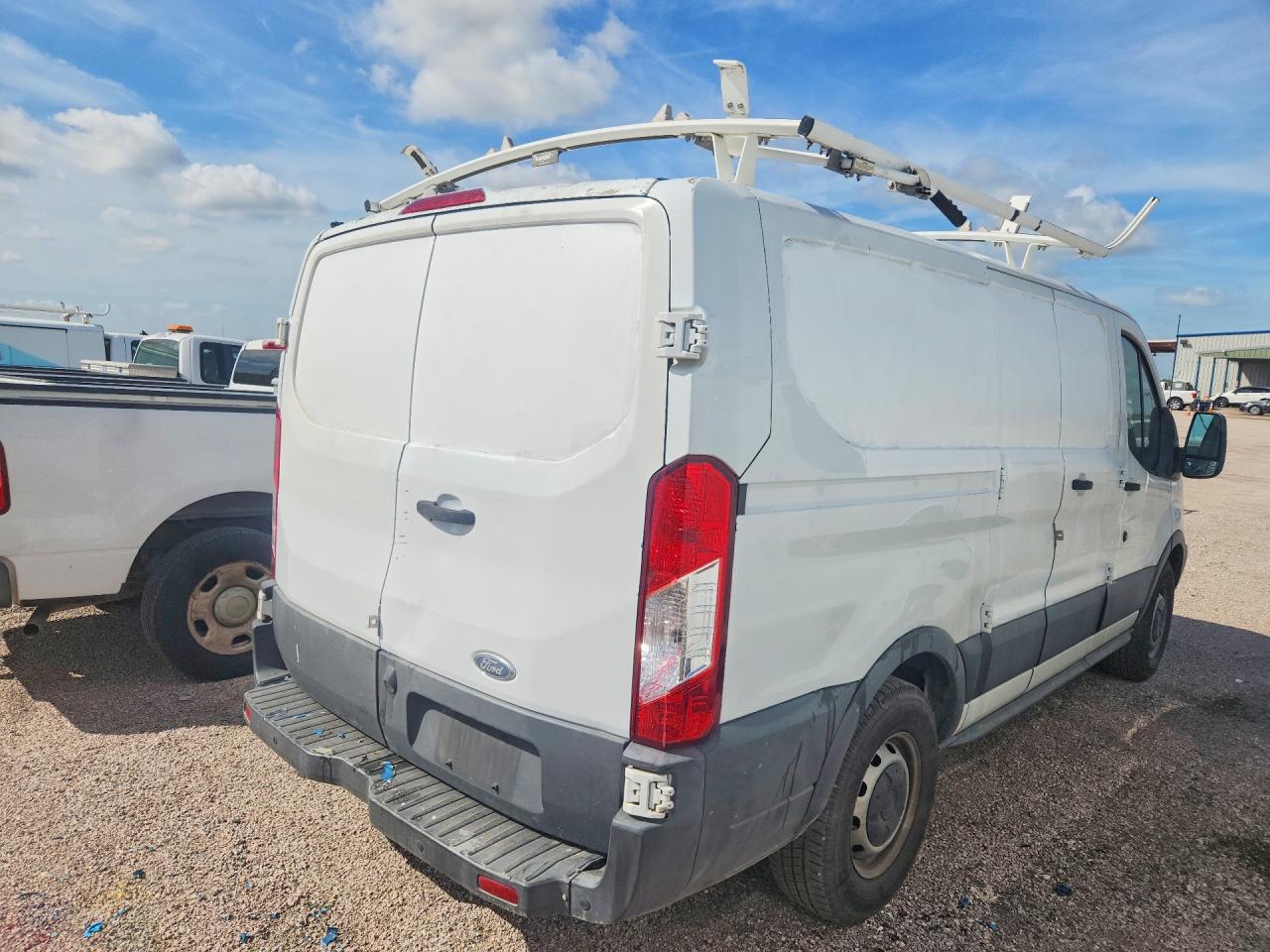 1FTYE1ZM1HKA65746 · 2017 FORD TRANSIT · 3/13
