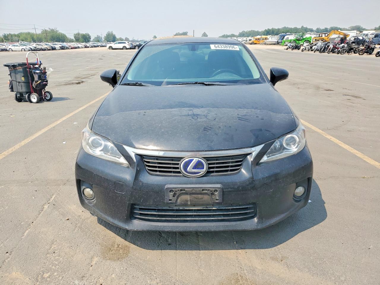 JTHKD5BH2B2010015 · 2011 LEXUS CT · 5/12