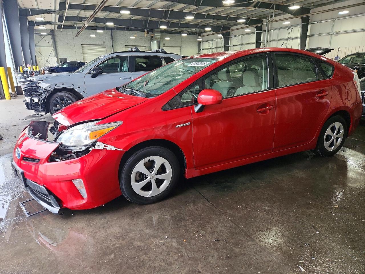 JTDKN3DU0F0453083 · 2015 TOYOTA PRIUS