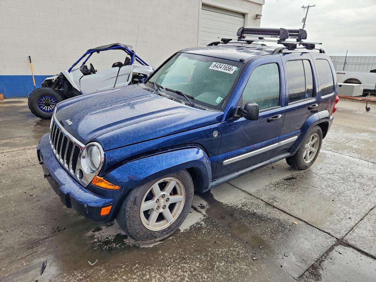 1J4GL58K15W650852 · 2005 JEEP LIBERTY