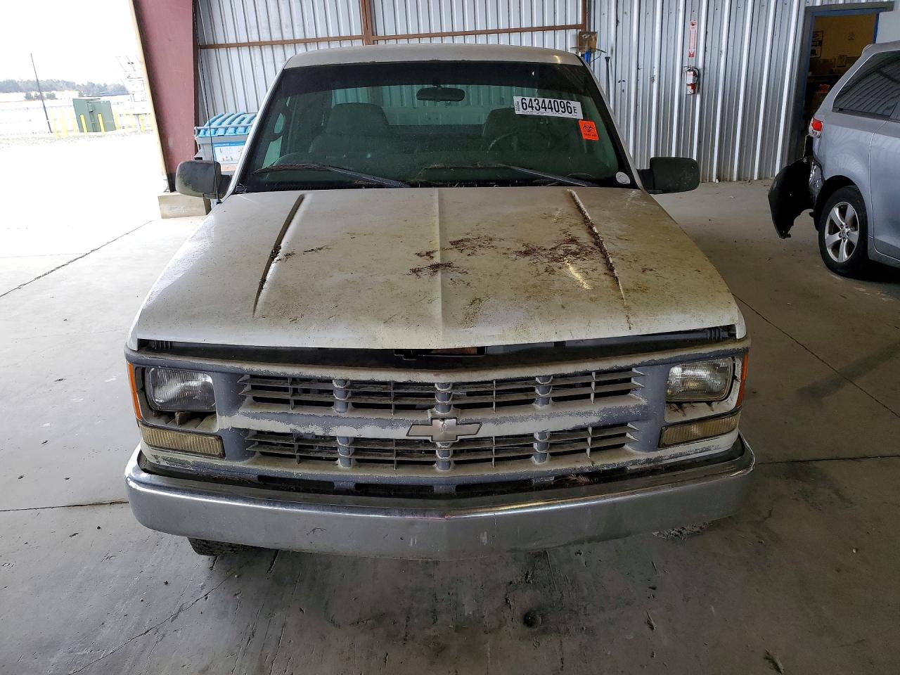 1GCGC29R6WE249336 · 1998 CHEVROLET GMT-400 · 5/12