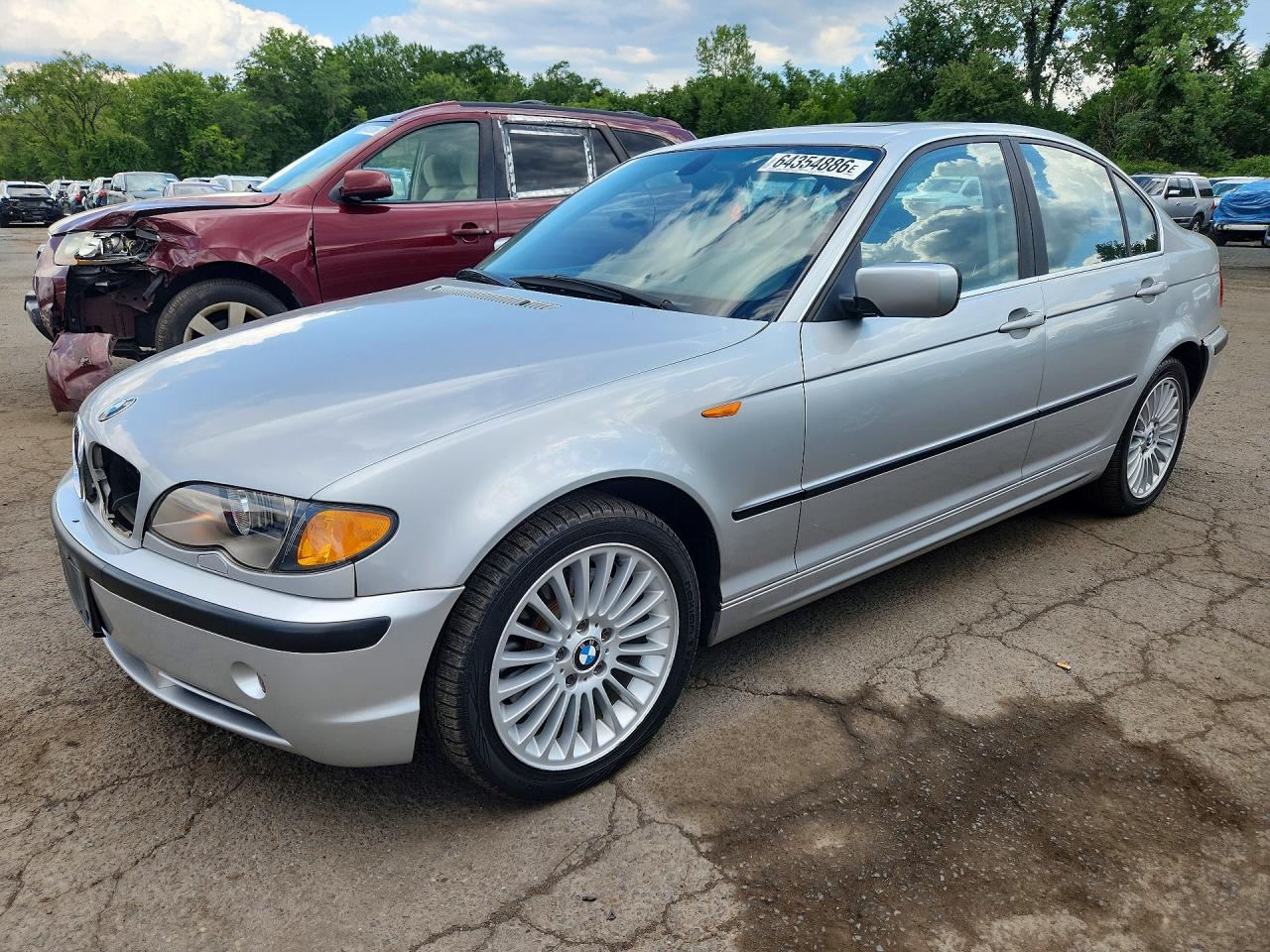 2004 BMW 330