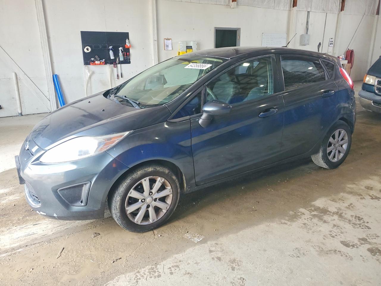 3FADP4EJ2BM232045 · 2011 FORD FIESTA