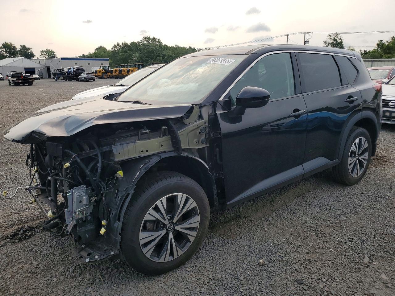 5N1AT3BBXMC686236 · 2021 NISSAN ROGUE