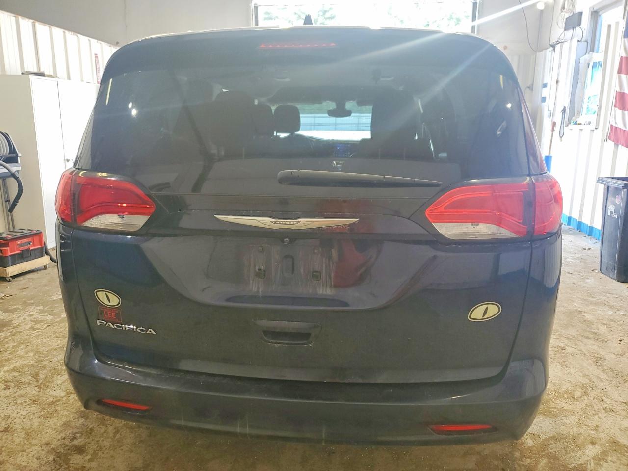 2C4RC1DG7HR513386 · 2017 CHRYSLER PACIFICA · 6/13