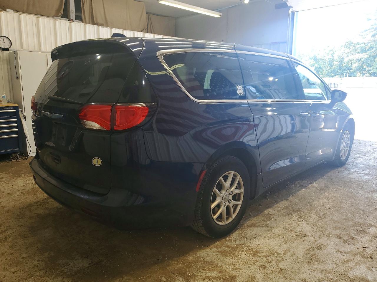 2C4RC1DG7HR513386 · 2017 CHRYSLER PACIFICA · 3/13